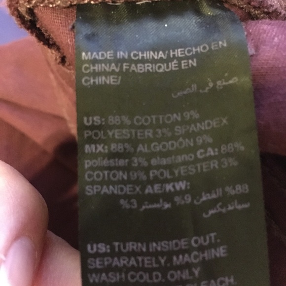 WHBM Skinny Ankle Jean. Sz 8, Berry. - Picture 4 of 5